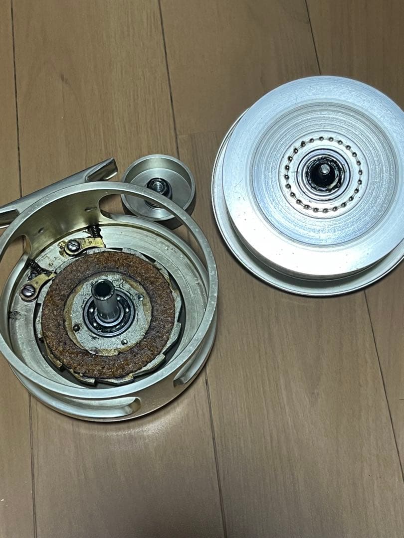 FINNOR 3 フライリール