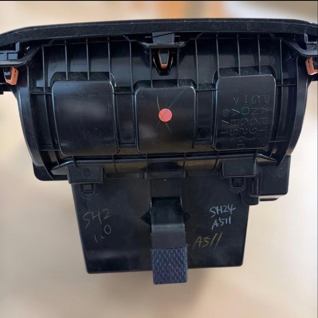 本日までの出品です！プラド150　ブラックエディション インパネ　トヨタ純正品