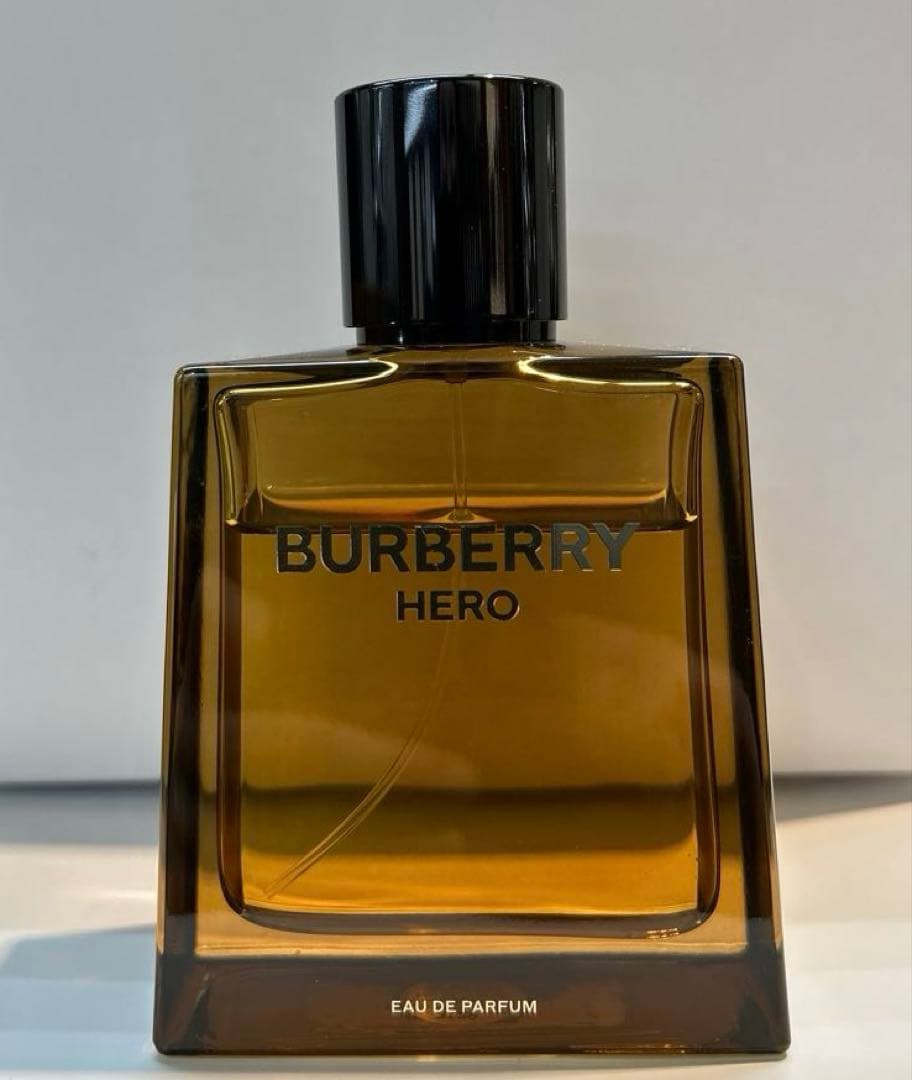 BURBERRY HERO オードパルファン　100ml