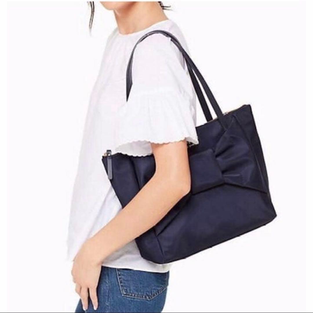 ケイトスペード A4サイズトートバッグ リボン ネイビー