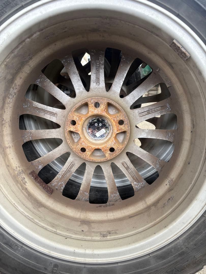 スタッドレスタイヤ 195/60R16 MONOCOQUEホイール付き