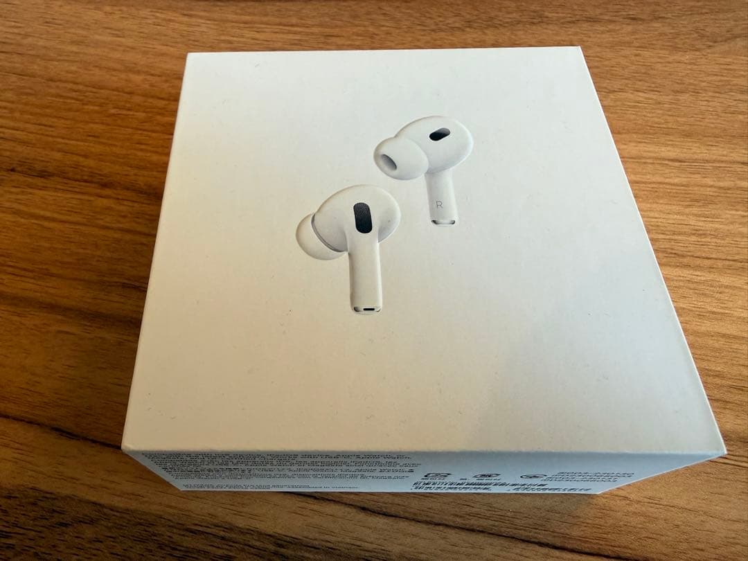 AirPods Pro（第二世代）本体 充電ケース付き