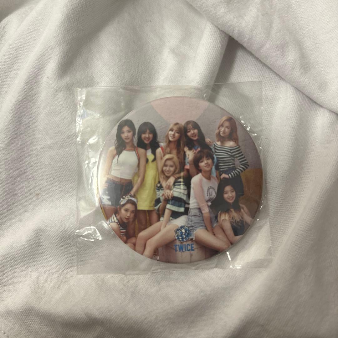 【値下げ中！】TWICE グッズ アルバム 全種類 特典付き