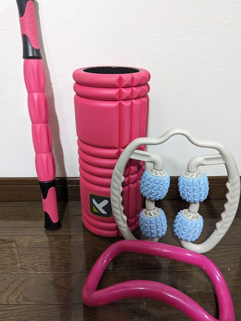 フォームローラー　セルローラー　ウェーブストレッチリング　筋膜リリースローラー