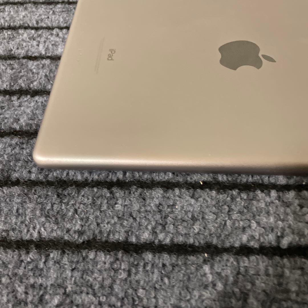 11 iPad 5世代 32GB Wi-Fi スペースグレイ