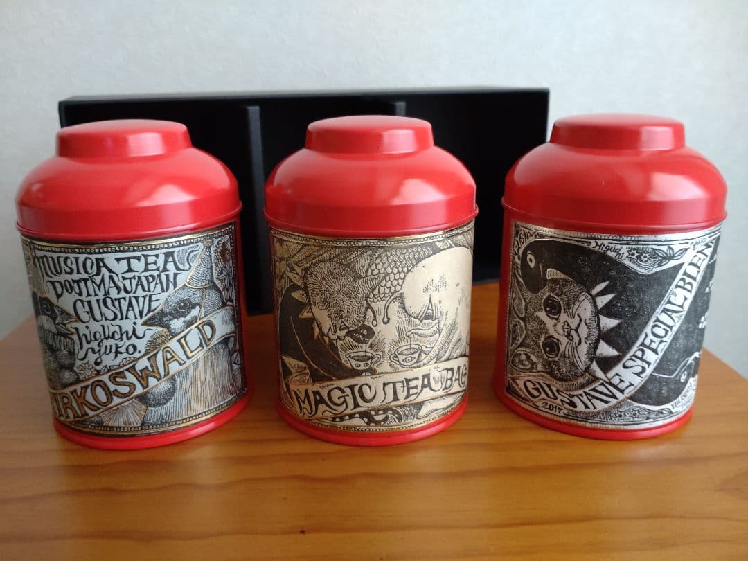 レア★ヒグチユウコ★ムジカティー 紅茶 空缶&箱 2017