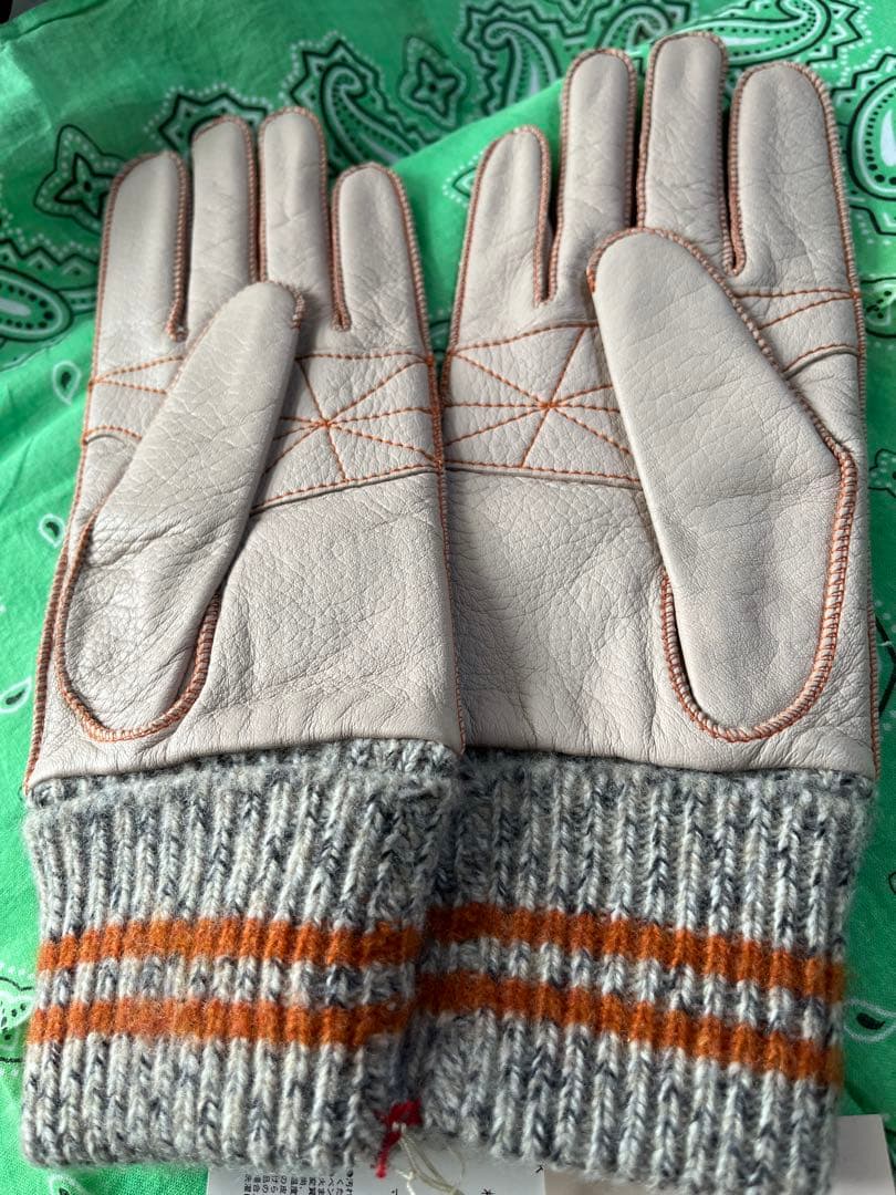 Vivienne Westwood 新品羊革ウールグローブベージュ系激可愛い！