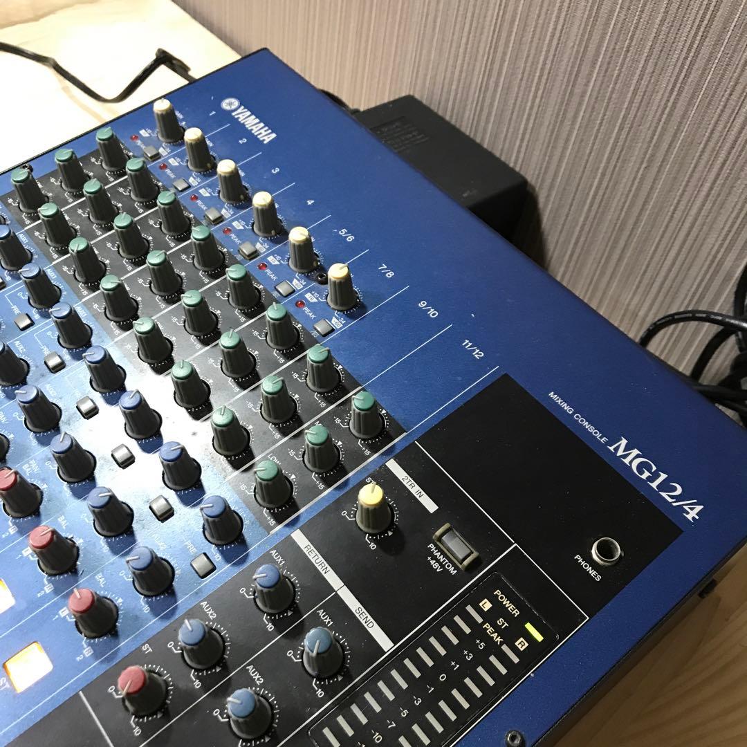 YAMAHA MG12/4 MIXING CONSOLE アナログミキサー