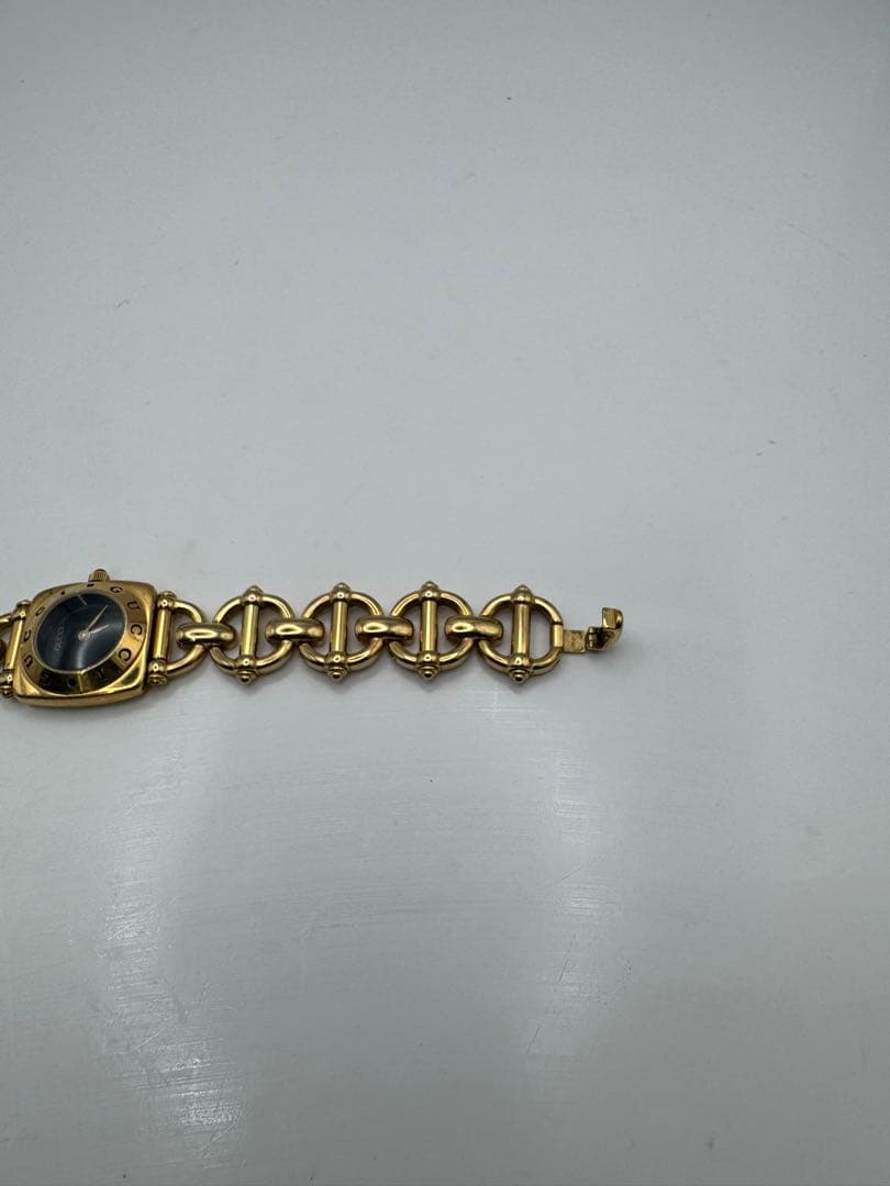 GUCCI 6400L ブラック文字盤 グッチ クォーツ 腕時計 稼働品