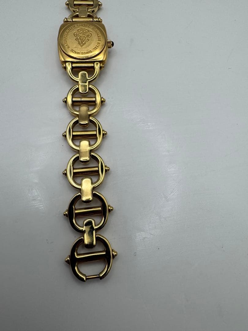 GUCCI 6400L ブラック文字盤 グッチ クォーツ 腕時計 稼働品