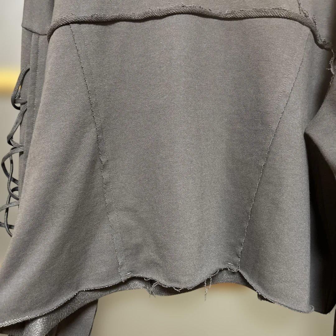 今期新品未使用　converse TOKYO靴紐レースアップスリーブ スゥエット