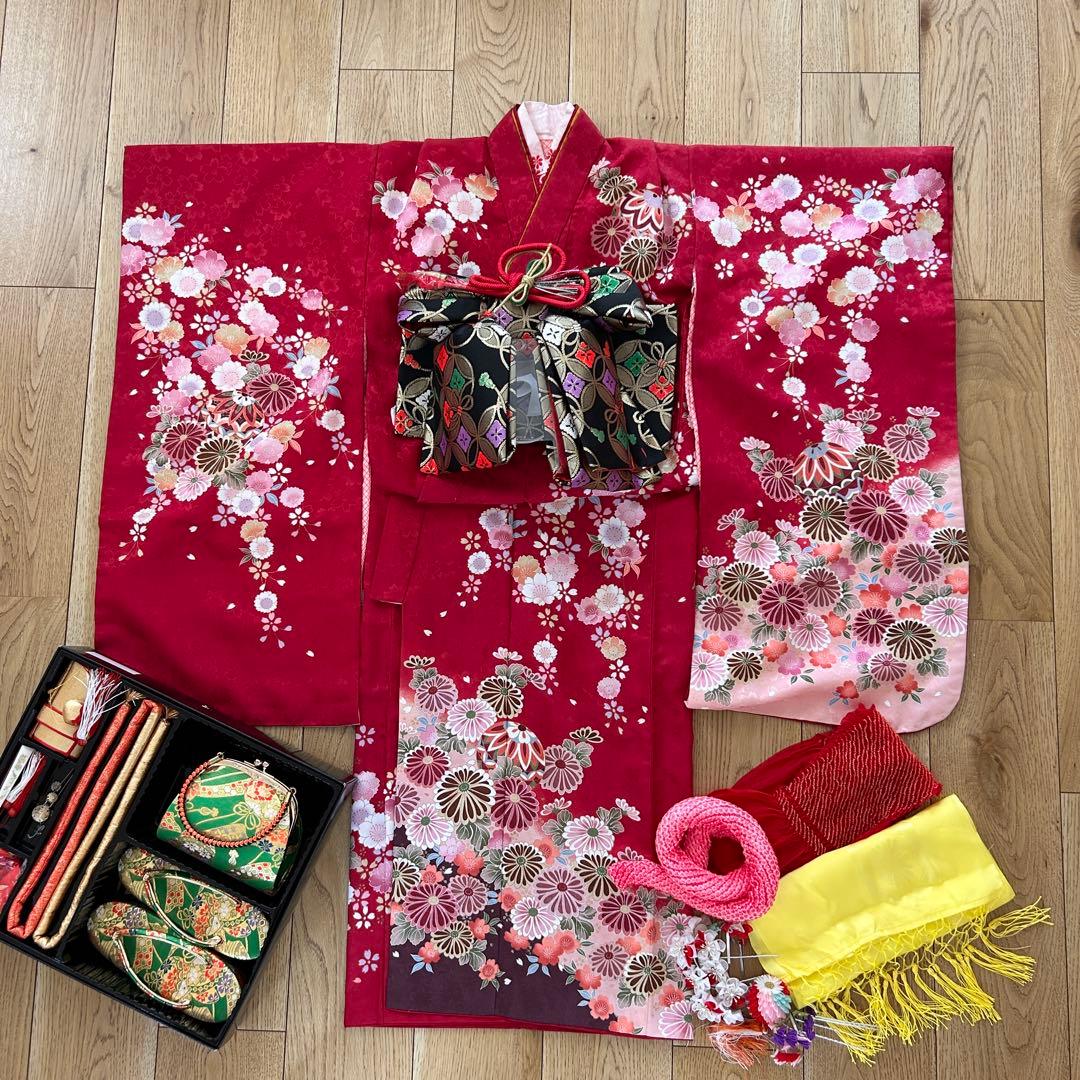 七五三 女の子7歳着物・帯セット　赤　レトロ　アンティーク