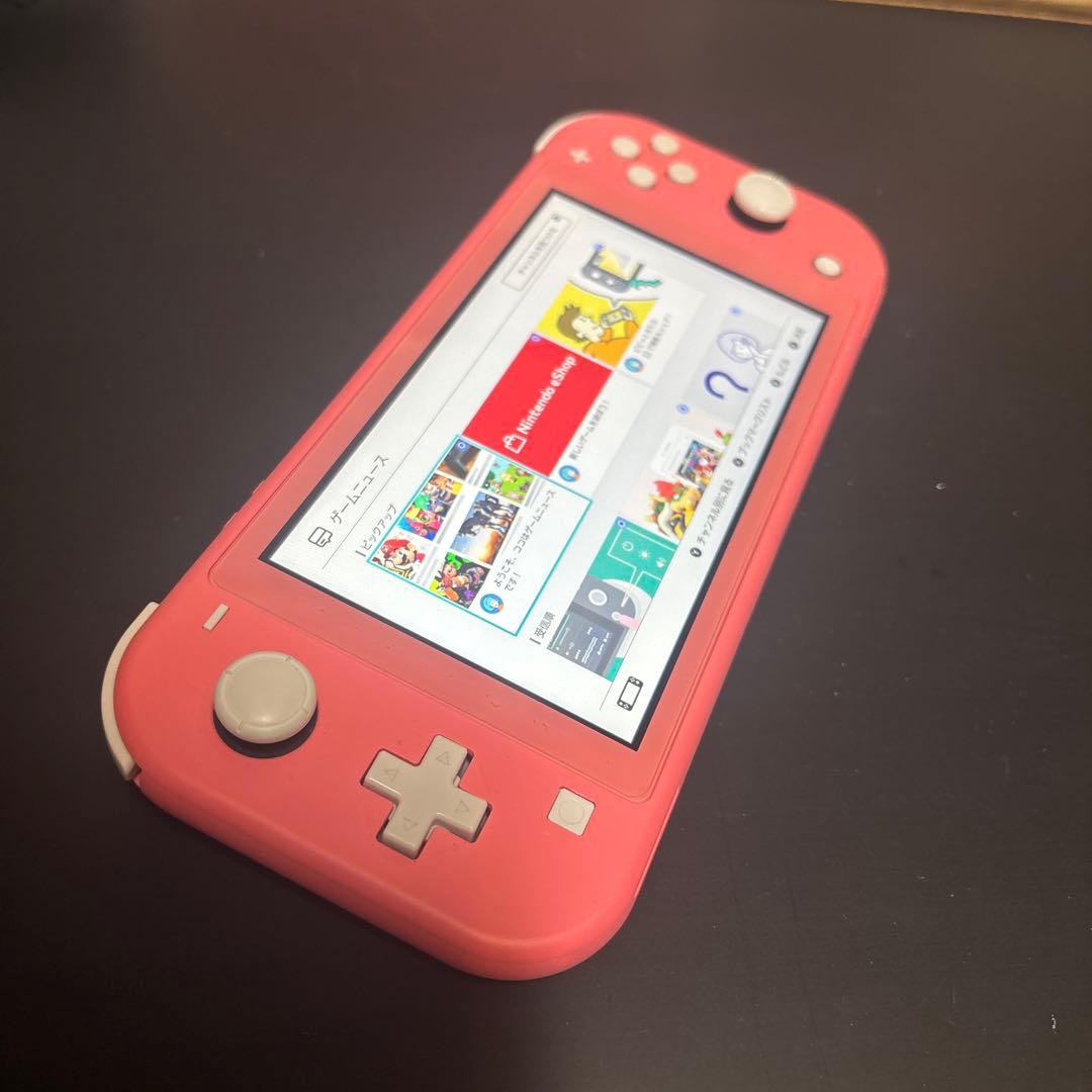 Nintendo Switch Lite 本体　コーラルピンク