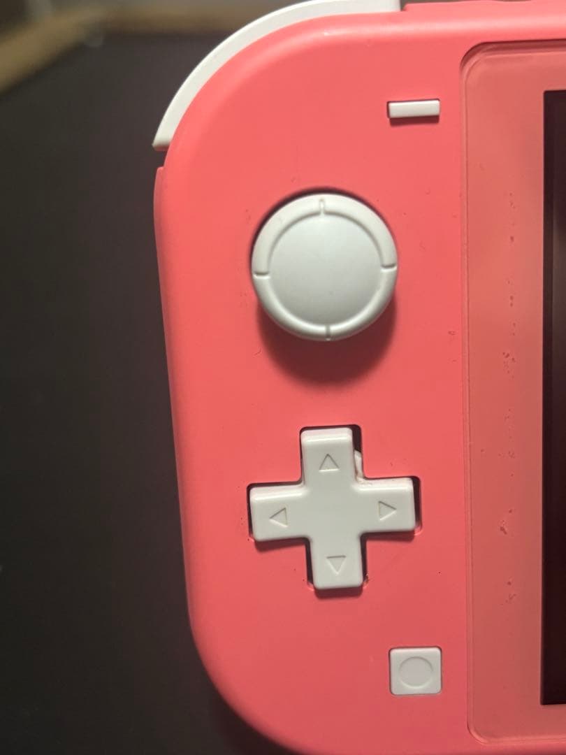 Nintendo Switch Lite 本体　コーラルピンク