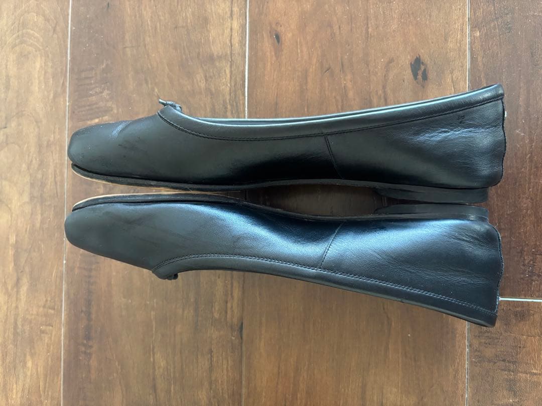 【値下げしました】メゾンマルジェラ /タビ足袋バレエ/ブラック/フラット