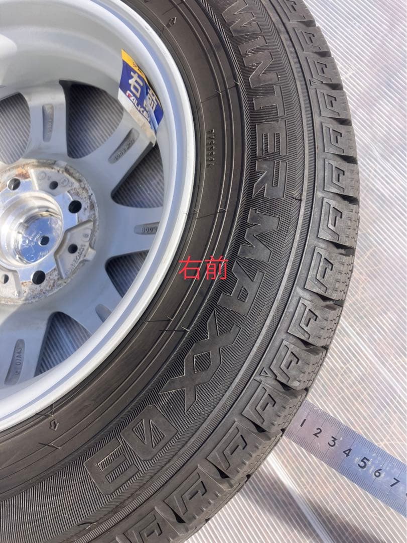 スタッドレスタイヤ　ホイール付4本【2021年】ダンロップ145/80R13