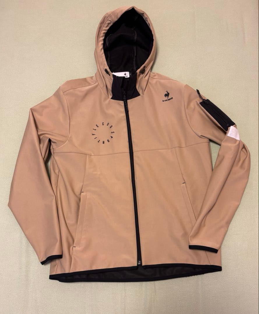 le coq sportif フード付きジャケット パンツベージュセットアップ