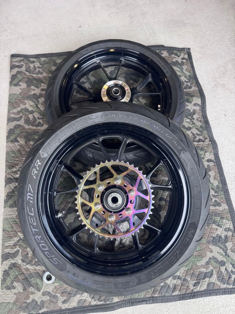 zrx1200daeg 純正ホイール