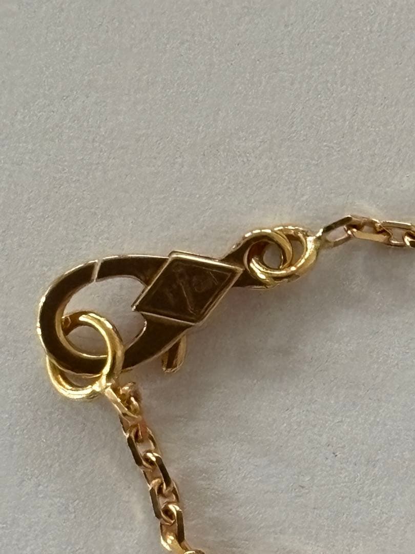 ヴァンクリーフ&アーペルヴィンテージアルハンブラペンダントグレーマザーオブパール