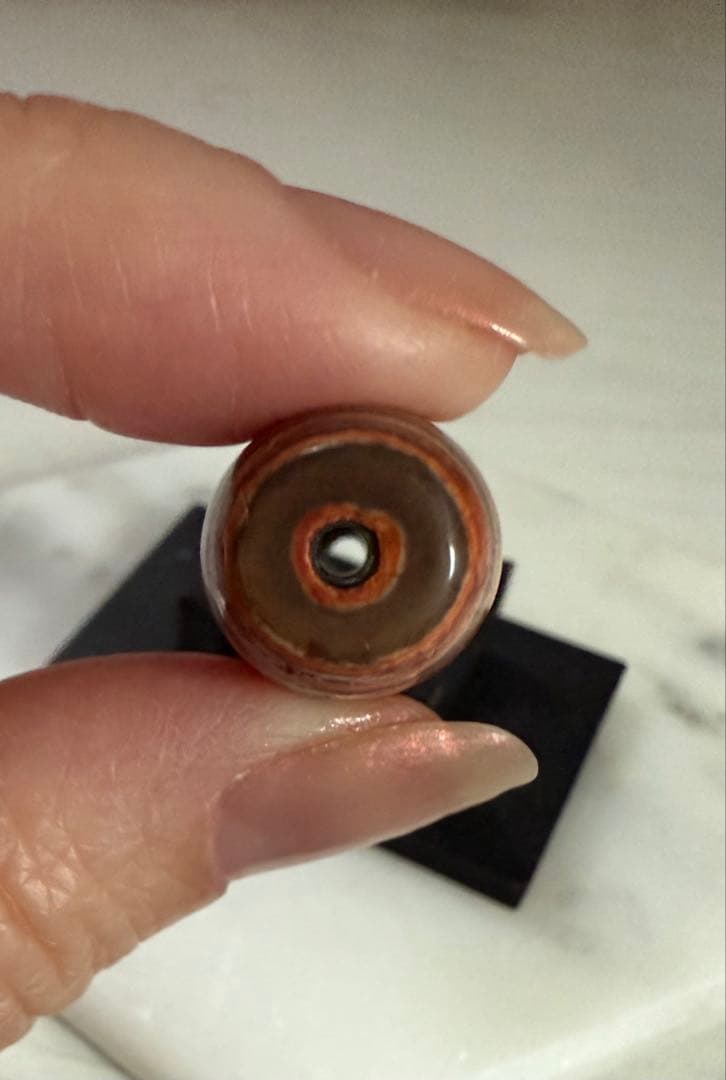 黒鳶赤紋　龍眼天珠　風化　ラス1