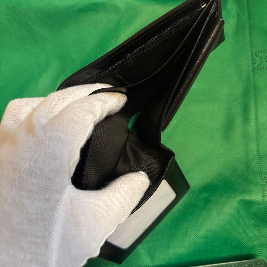 （希少）スタースティングレイ 折財　 二つ折り ガルーシャ 黒