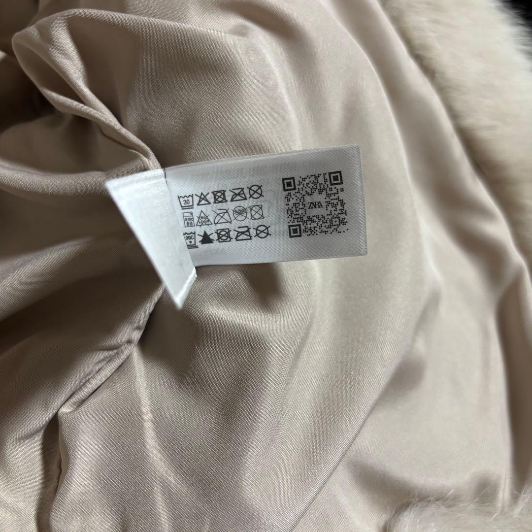 ZARAフェイクファージャケット新品最終値下げ