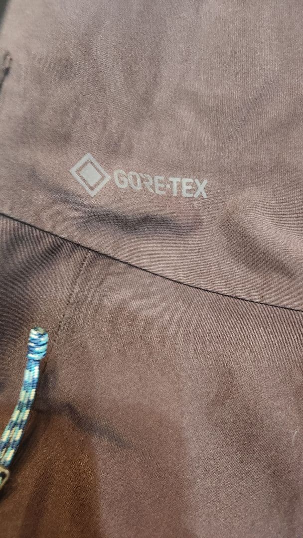 極美品11万patagonia スノーボードウェア&パンツM パタゴニア