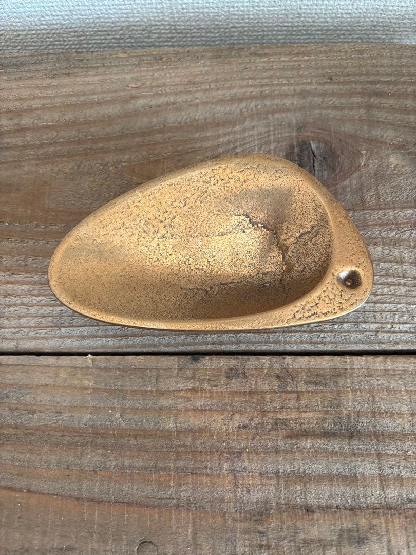 aesop インセンスホルダー