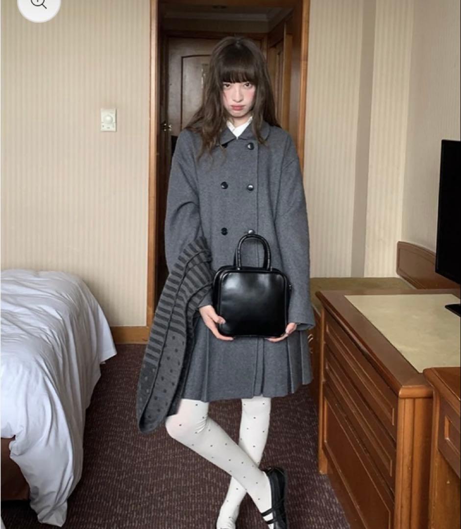 プリーツコート