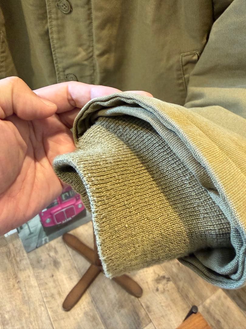 WAIPER.inc N-1デッキジャケット (後期型、タン/カーキ色)