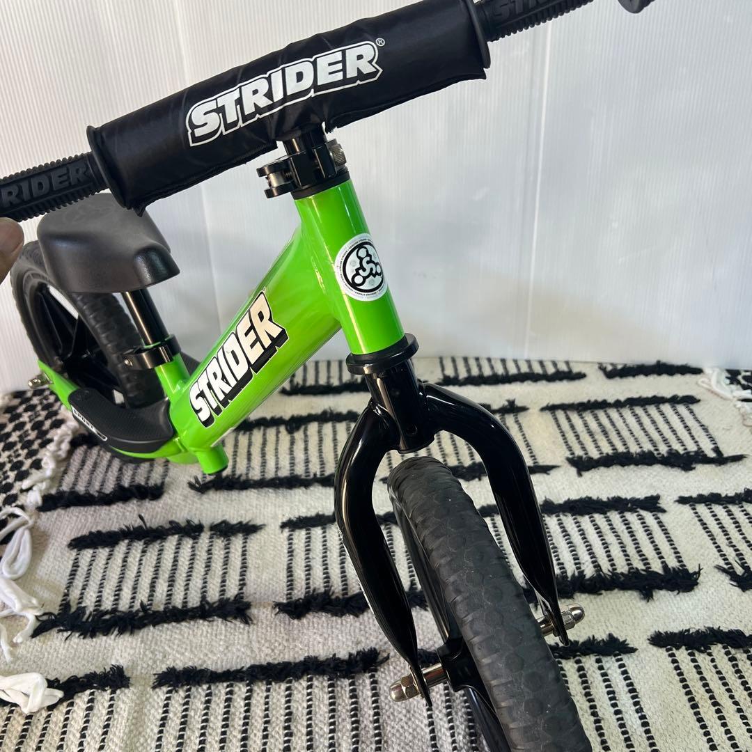 STRIDER スポーツ バランスバイク 12インチ グリーン