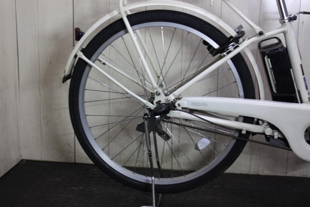 ホワイト 電動アシスト自転車 前カゴ付き