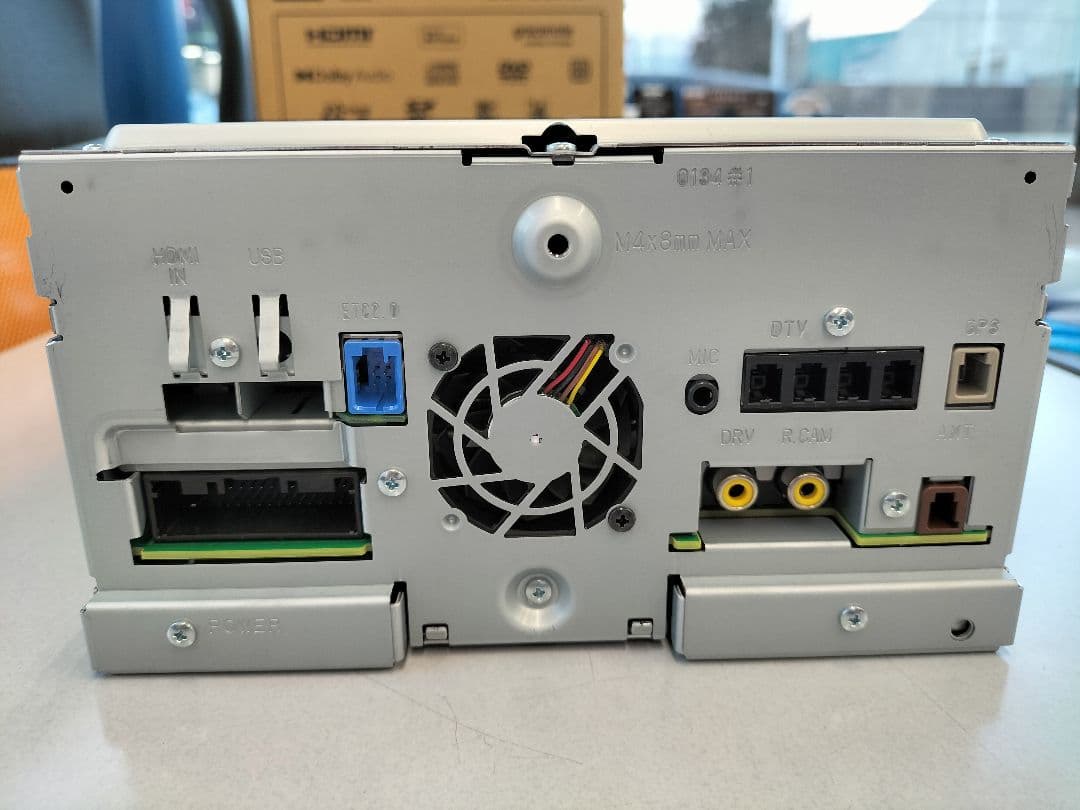 KENWOOD　ケンウッド　カーナビ　MDR-L612W　2025年製