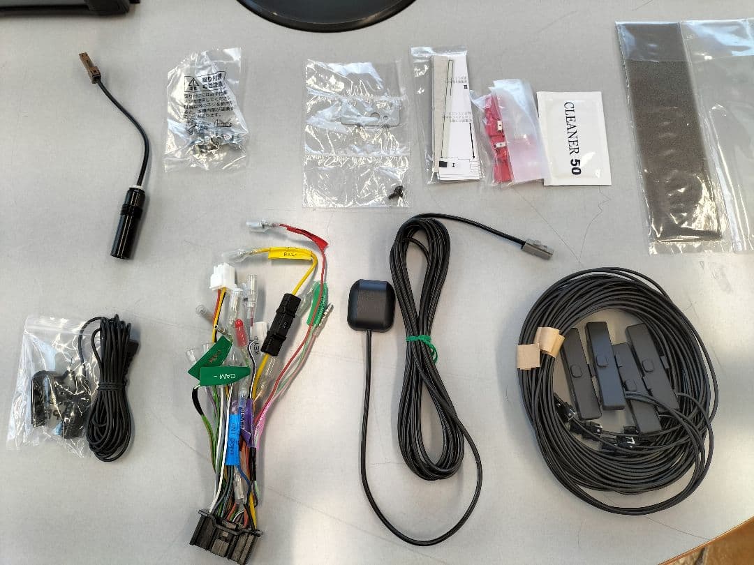 KENWOOD　ケンウッド　カーナビ　MDR-L612W　2025年製