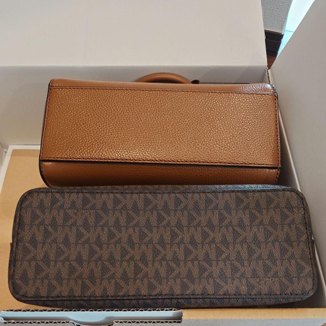 MICHAEL KORS DARIA 2 IN 1 サッチェルスモール