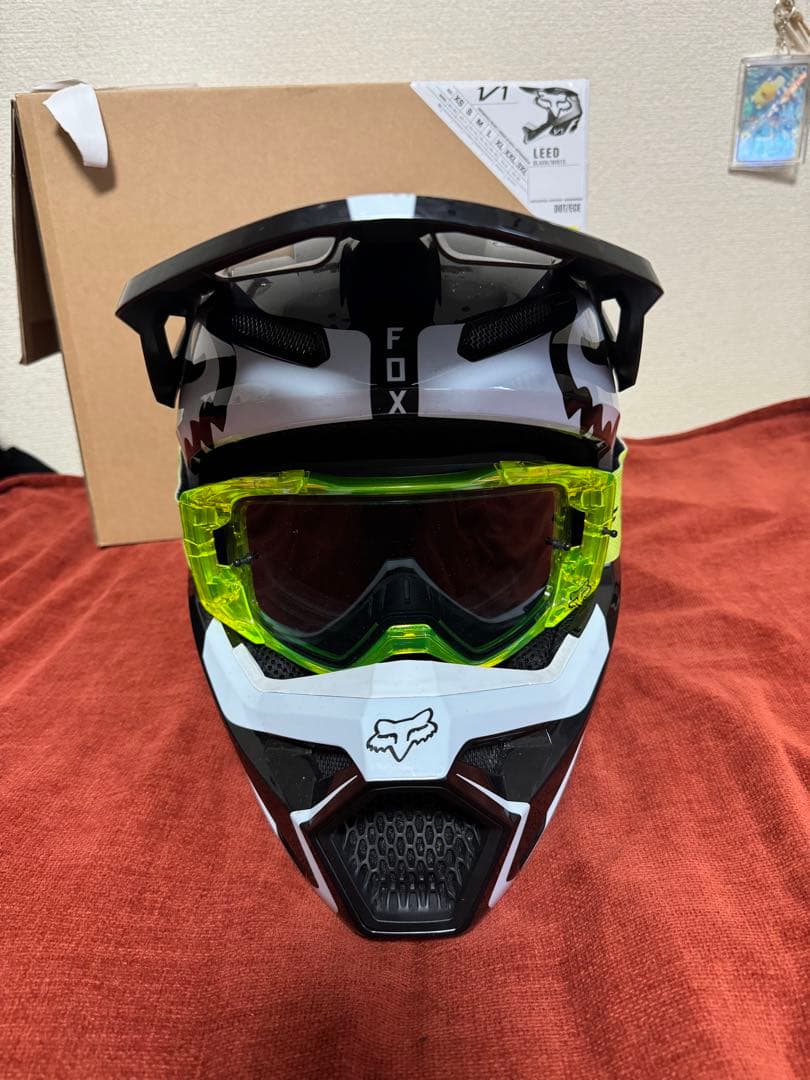 フォックス FOX ヘルメット V1 リード&ゴーグル