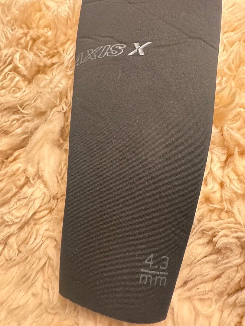XCEL エクセル　４.3ミリ　セミドライウエットスーツ　最終赤字処分‼️