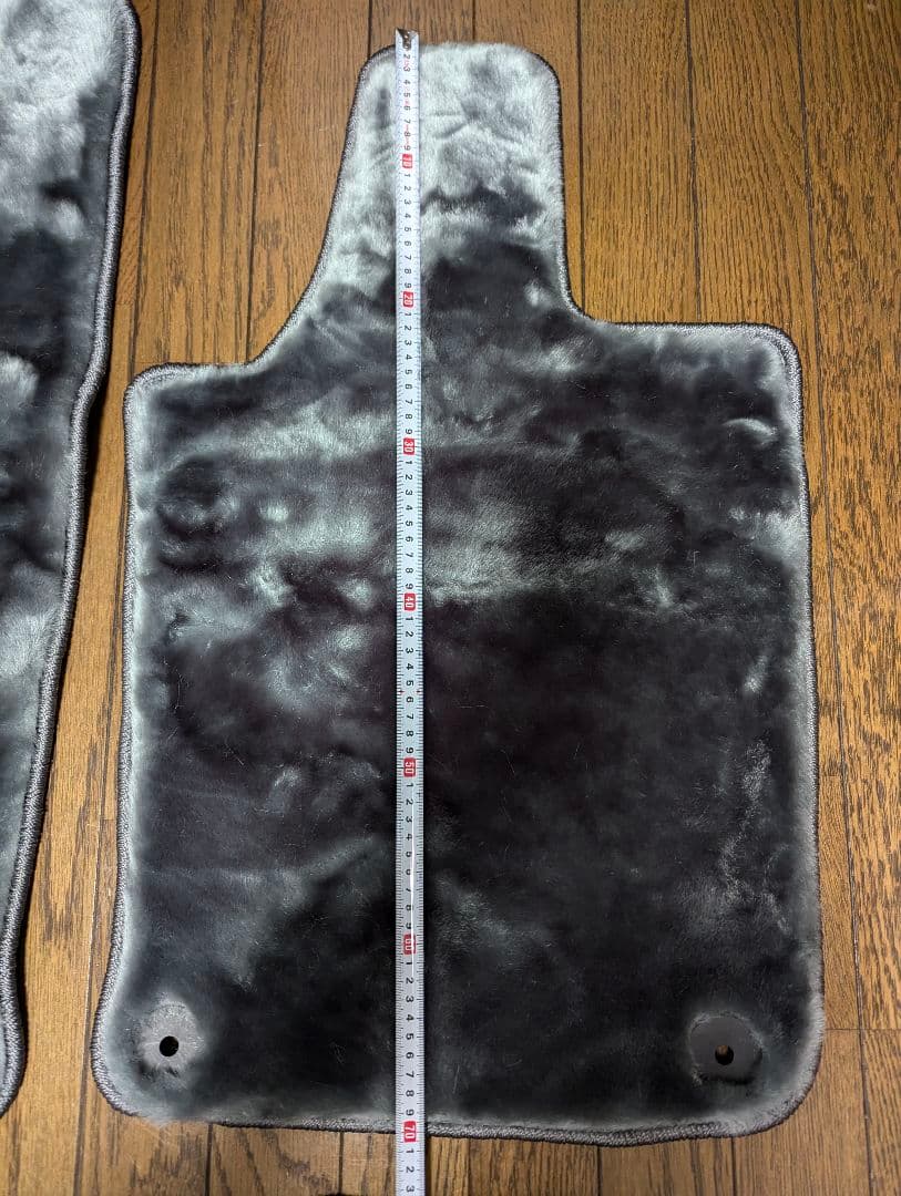 【新品】ポルシェ　パナメーラ フロアマット 970M 右ハンドル 未使用