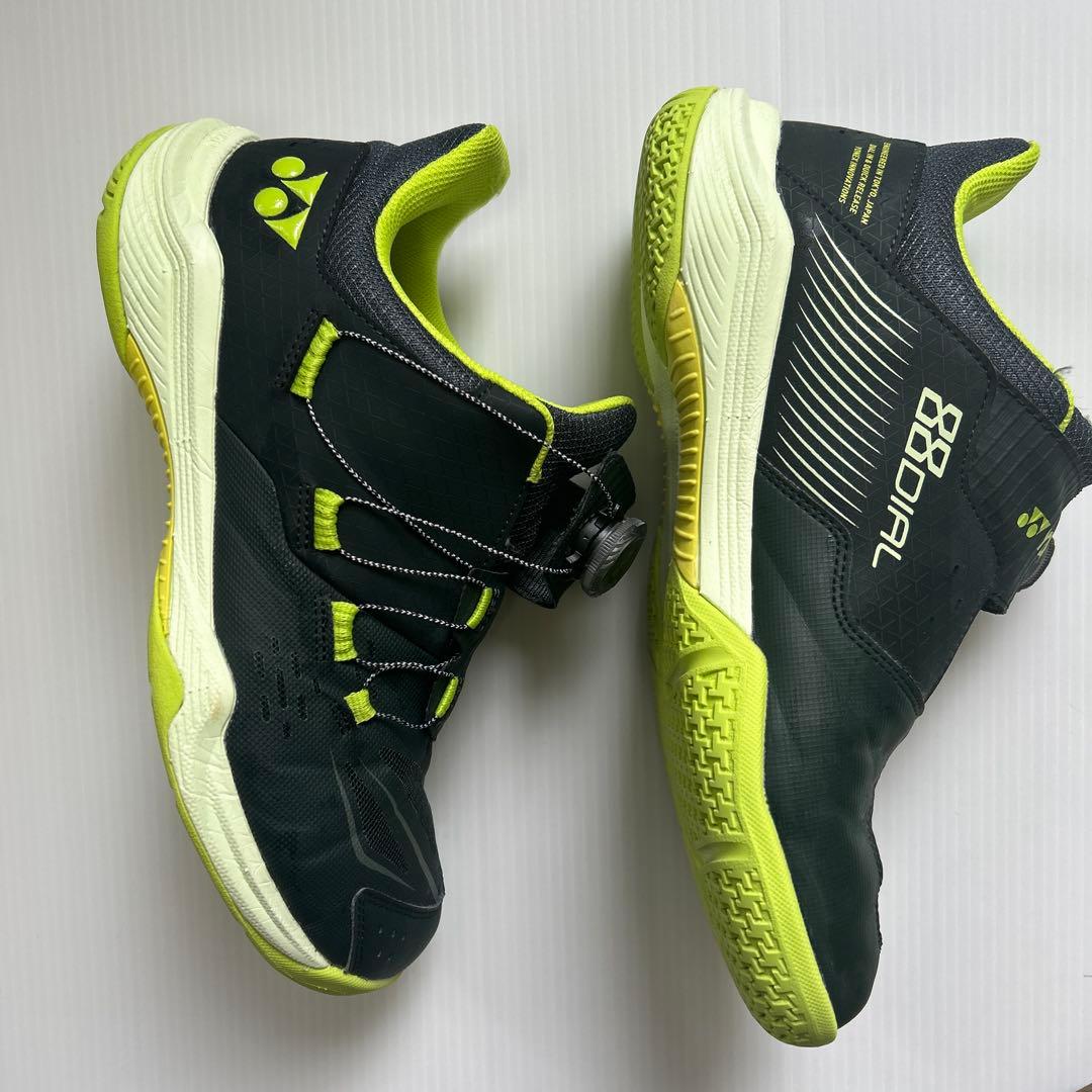 YONEX DIAL 88バドミントンシューズ ブラック/イエロー