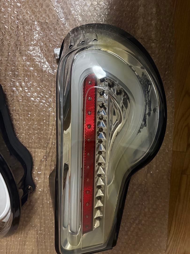 86 Valenti テールランプbrz