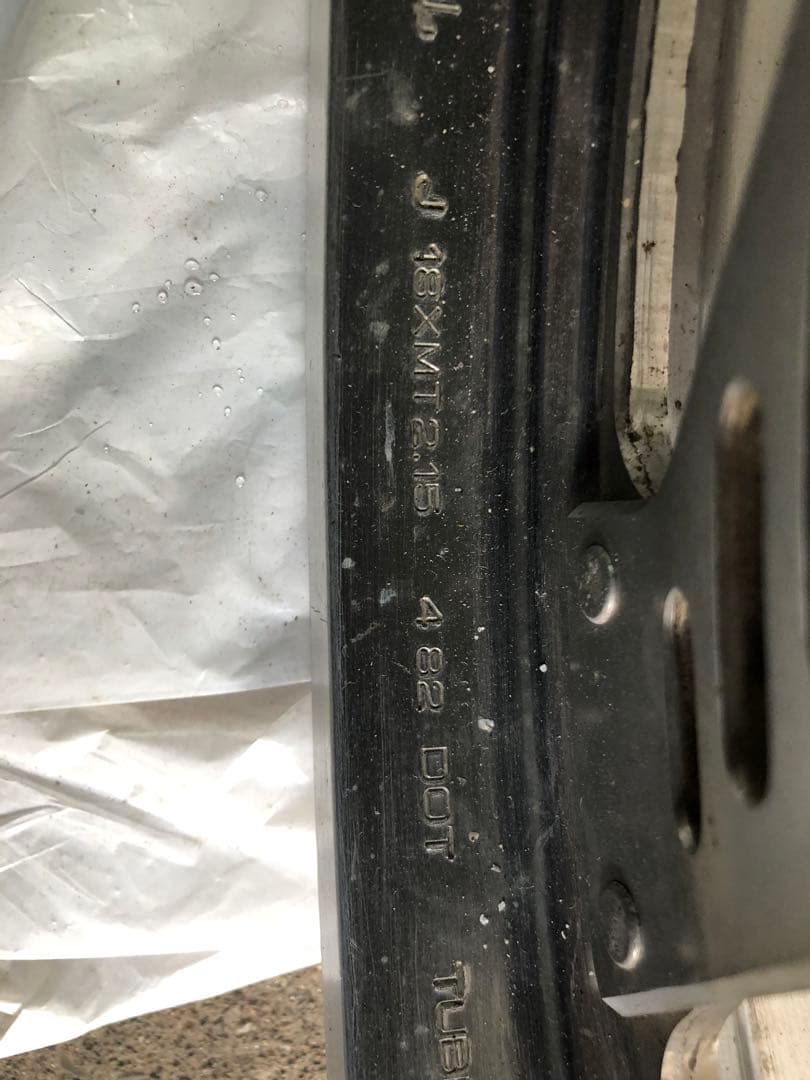 cbx400f リアホイール