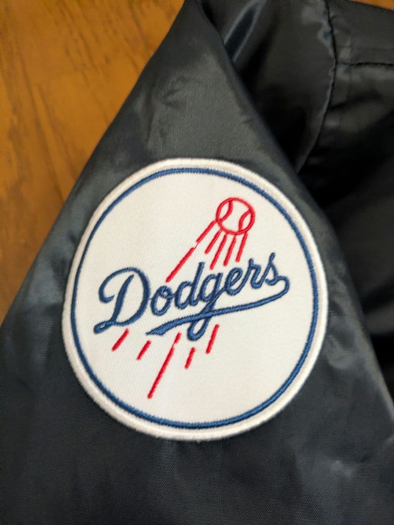 ロサンゼルスドジャースDodgers17　スタジャン　大谷翔平 L パーカー濃紺