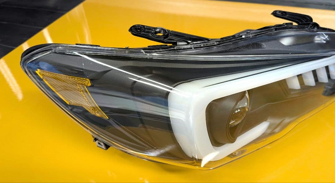 スバル レヴォーグ VM4 クリスタルアイ シャークヘッドライト 左右セット