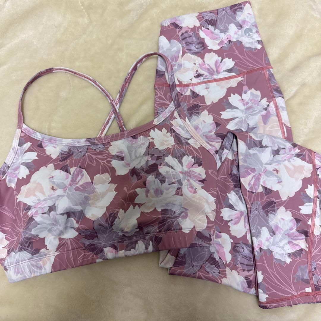 し*ま様 SUKALA フラワープリント スポーツブラ・レギンスセット M