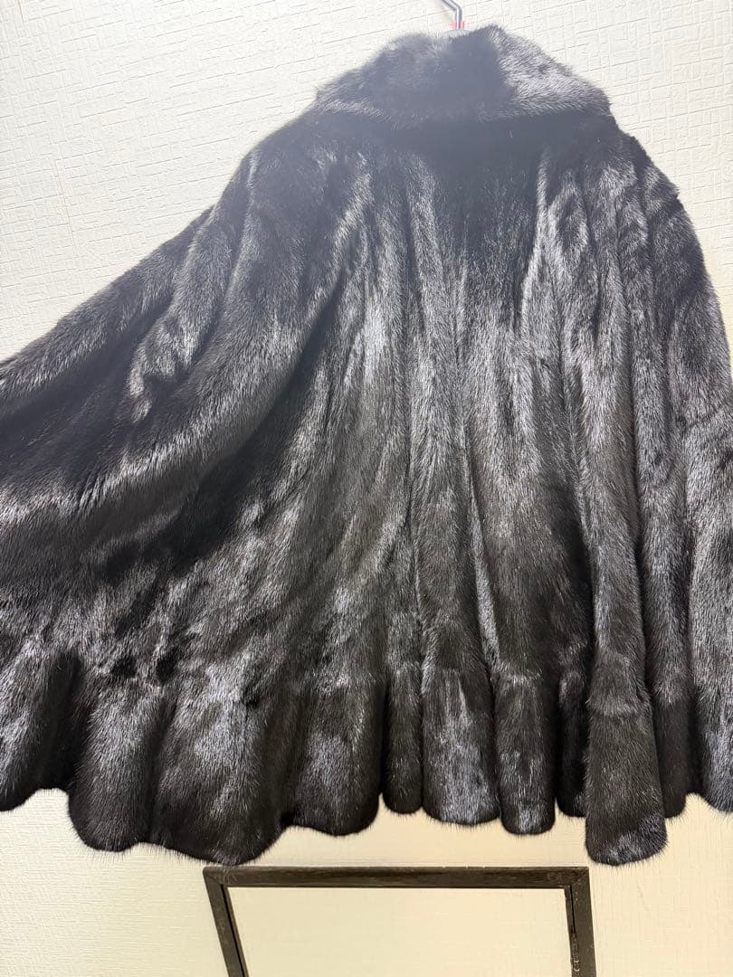 スギヤマユキヒロページSAGA MINKタグ付きのミンク毛皮ファーショール