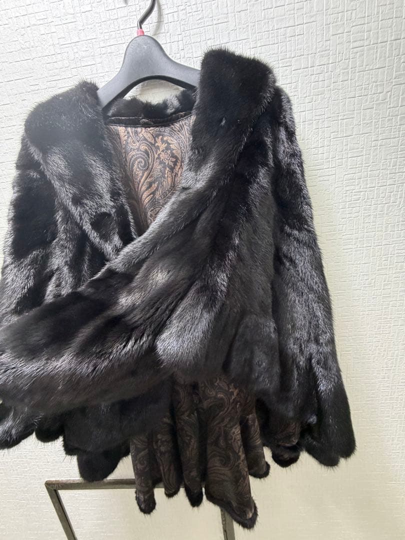 スギヤマユキヒロページSAGA MINKタグ付きのミンク毛皮ファーショール