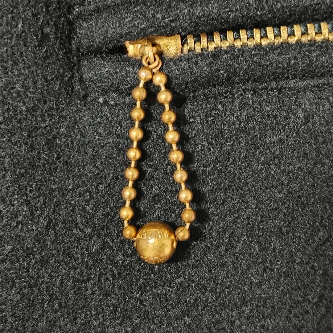 キャリー スタジャン レッド Mサイズ レザー 牛革 ウール 裏地キルティング