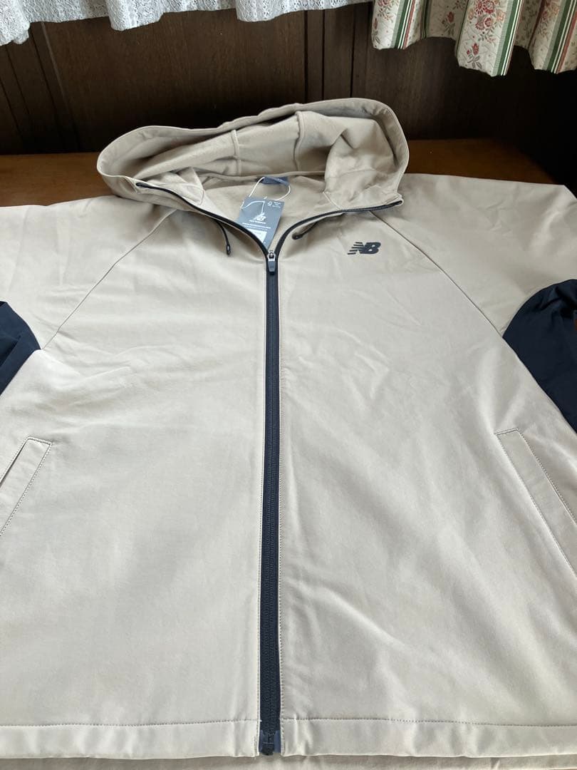 New Balance THE CITY セットアップ XL 未使用