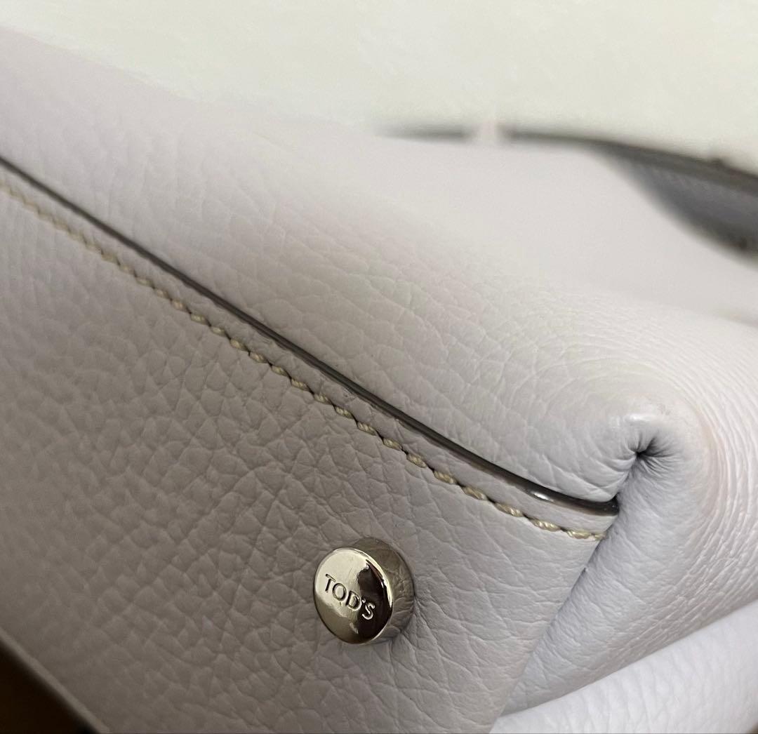 トッズ　マイクロ　ショルダーバッグ　2L63 ライトパープル