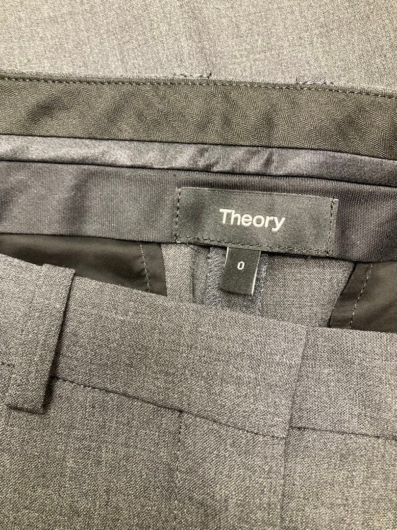 Theory 美品　グレー フレアーパンツ　セオリー